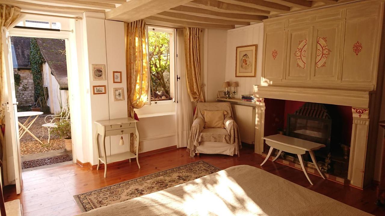 A L'Ombre Du Tilleul Apartment Живерни Екстериор снимка
