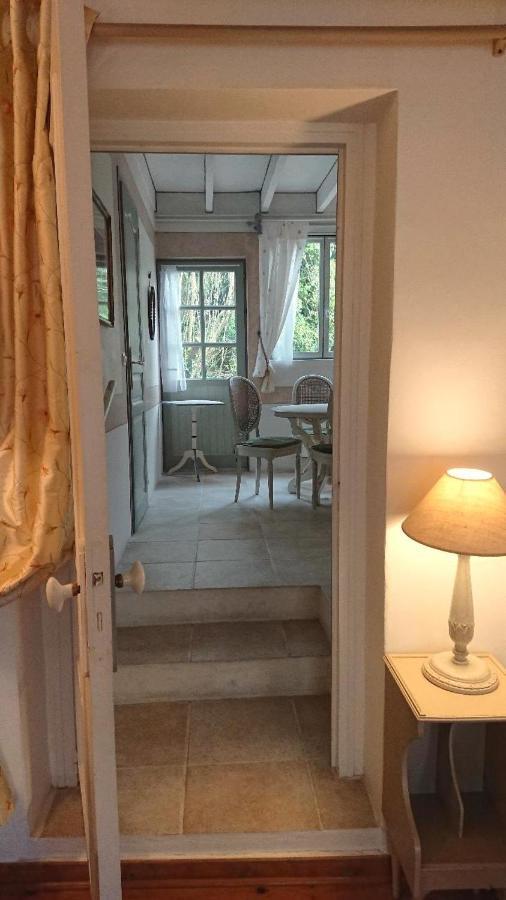 A L'Ombre Du Tilleul Apartment Живерни Екстериор снимка